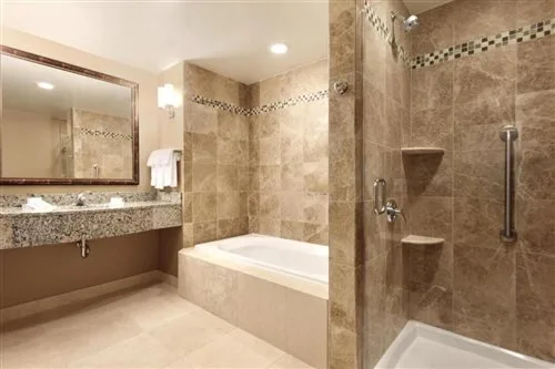 جناح بسرير كينج بغرفة نوم واحدة، Hilton Garden Inn Falls Church 3/3