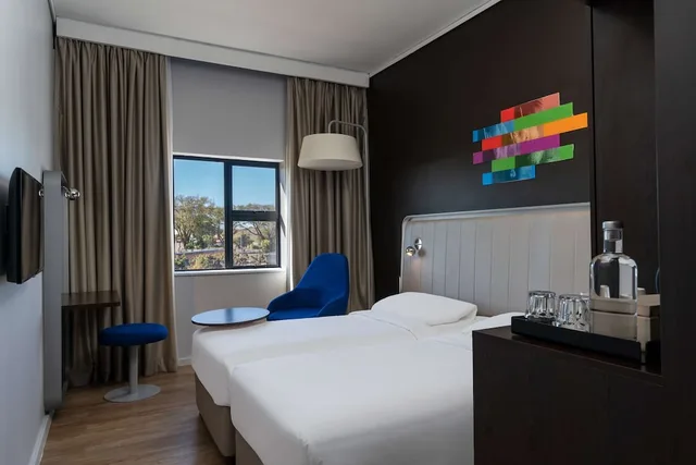 غرفة قياسية بإطلالة على المسبح، Park Inn by Radisson Polokwane 2/8