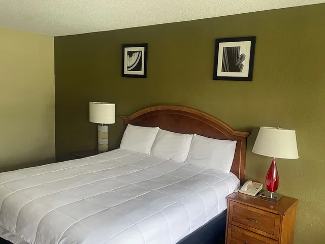 غرفة بسرير كينج، Americas Best Value Inn Wilson 5/10