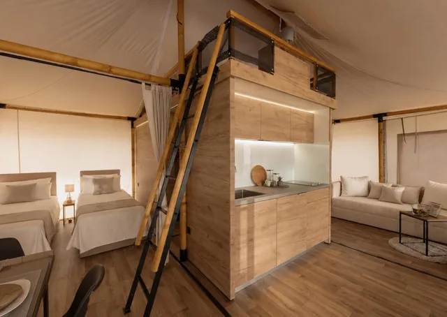 Glamping, Boutique, Panoramic View، Ohai Nazare Outdoor Resort 1/2