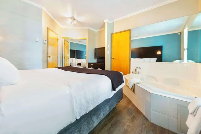 Efficiency, Suite, King Bed، Grand Park Hotel & Suites Downtown Vancouver, Ascend Hotel Collection 2/2