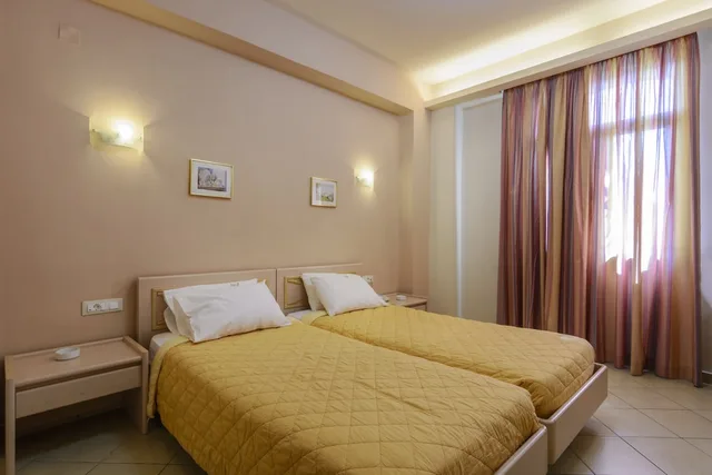 غرفة كلاسيكية مفردة بسرير فردي، Grecian Castle Hotel 1/4