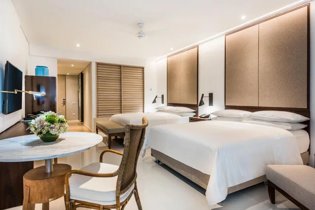 جناح جونيور بسرير مزدوج بإطلالة جزئية على البحر، Dreams Karibana Cartagena Golf & Spa Resort 3/3