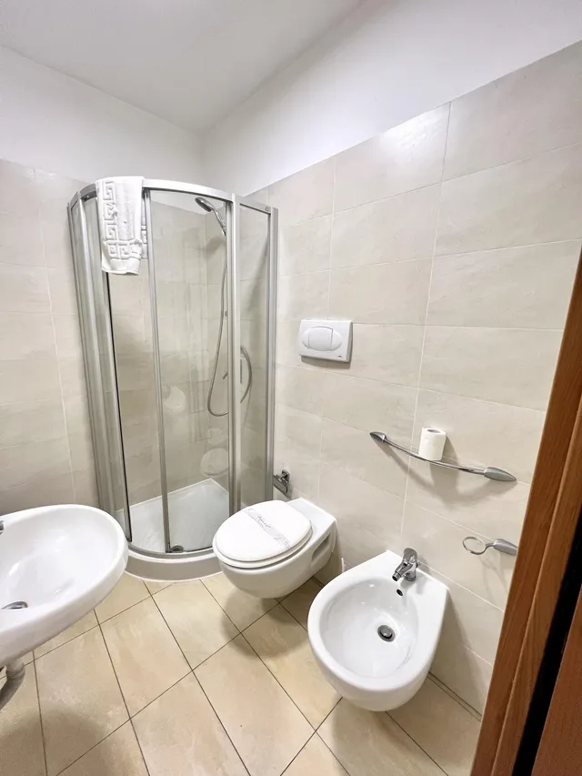 غرفة أساسية بسرير مزدوج، Hotel Como 6/8
