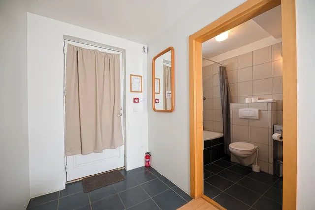 استوديو اقتصادي بسريرين منفصلين بإطلالة على الجبل بمطبخ صغير، Laxnes Hotel 6/10