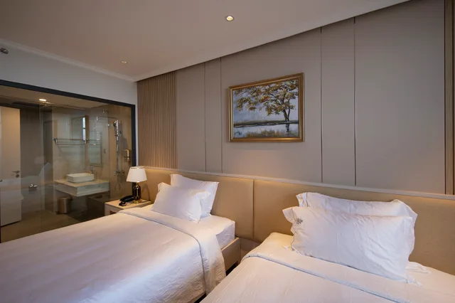 Deluxe Double Hill View، MerPerle Dalat Hotel 1/6