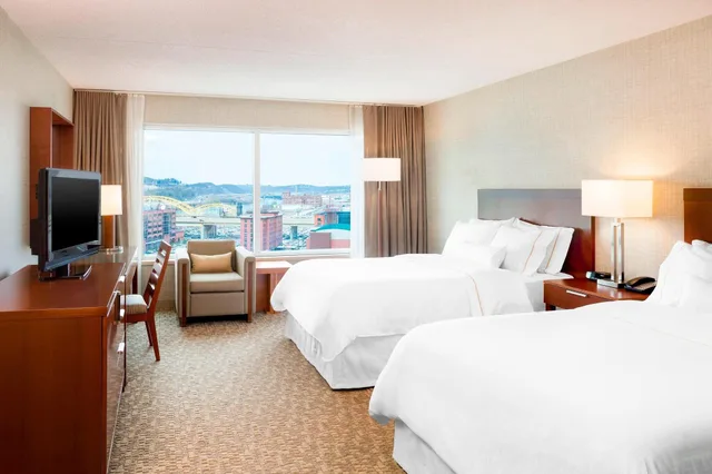 غرفة بسريرين مزدوجين لذوي الإعاقة، The Westin Pittsburgh 1/3