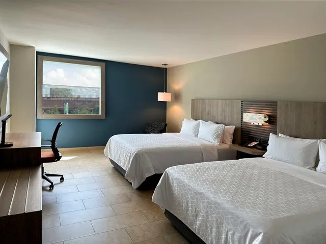 غرفة بسريرين مزدوجين، Holiday Inn Express Merida 4/10