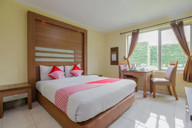 غرفة ديلوكس بسرير مزدوج، OYO 918 Hotel Senen Indah Syariah 3/7