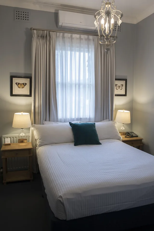 Heritage, Queen Bed، Berida Manor Country Resort Bowral 1/2