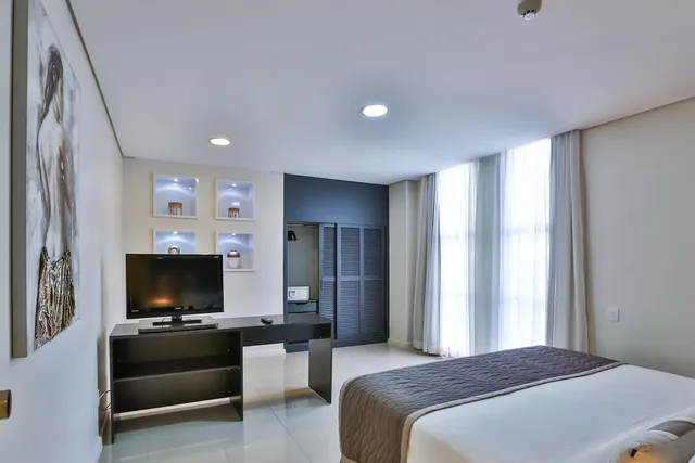 Master, Suite, Living Area, Wyndham Golden Foz 3/7