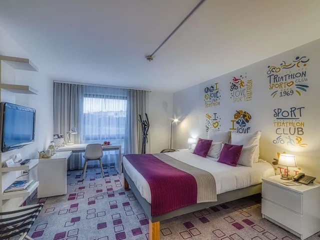 Room, Queen Bed, Mercure Cieszyn 4/10