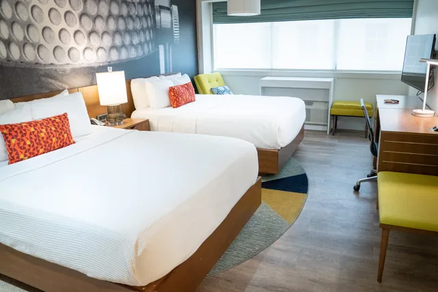 غرفة بسريرين لذوي الإعاقة، Hotel Indigo Memphis Downtown 2/6