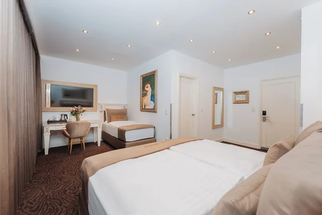 غرفة سوبيريور ثلاثية بسرير مزدوج وسرير فردي، Unique Dortmund Hauptbahnhof (ex Novum Business Hotel) 2/6