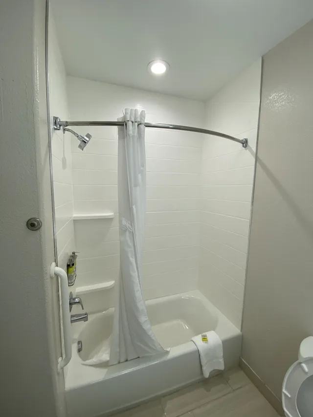 غرفة قياسية بسرير فردي، Holiday Inn Express Hotel And Suites Galveston West Seawall 5/5