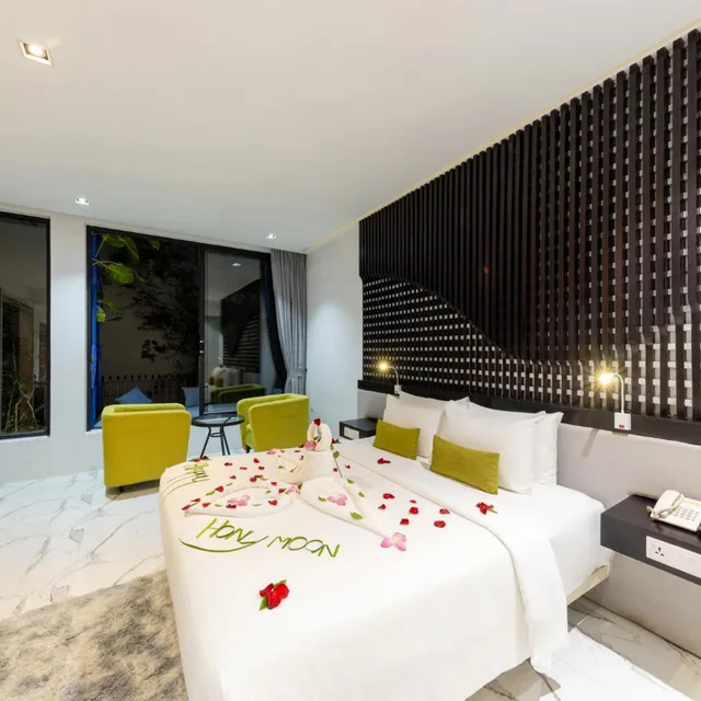 Honeymoon, Luxury, Suite, King Rock Residence 7/10