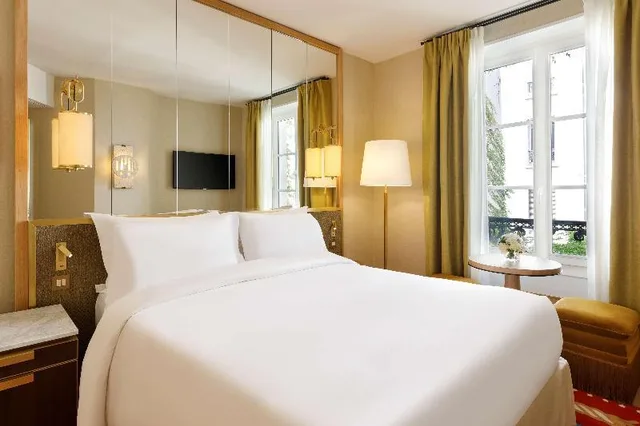 Deluxe, 2 Double Beds, Le Belgrand Hotel Paris Champs Elysees, Tapestry Collection by Hilton 1/1