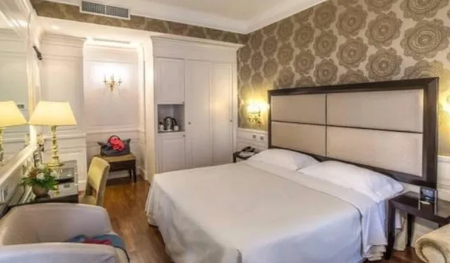 غرفة قياسية مفردة بسرير مزدوج، Albergo Del Senato 4/9