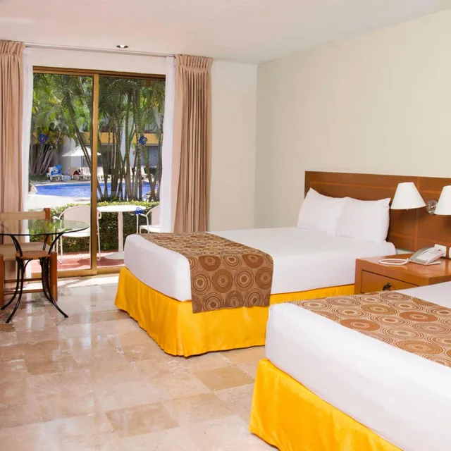 غرفة بسرير مزدوج، Plaza Pelicanos Club Beach Resort 2/10
