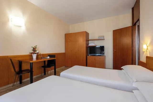 استوديو بسريرين منفصلين بمطبخ صغير، iH ApartHotels Milano Argonne Park 10/10