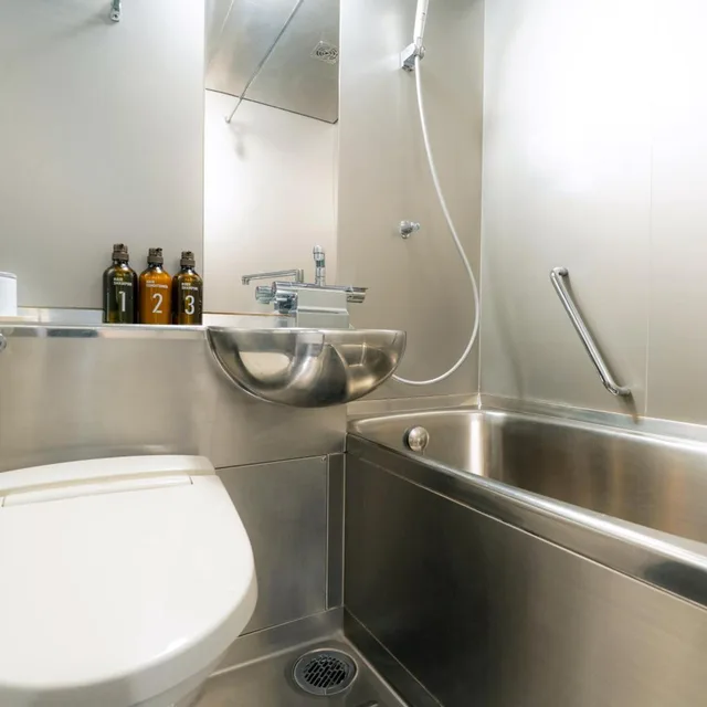 Standard, Double Bed, Unit Bath، Koraku Garden Hotel 4/5