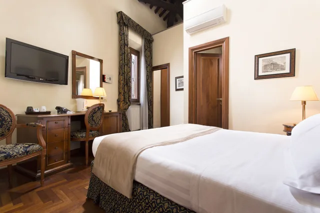 غرفة سوبيريور بسرير مزدوج، Hotel Teatro Pace 2/9