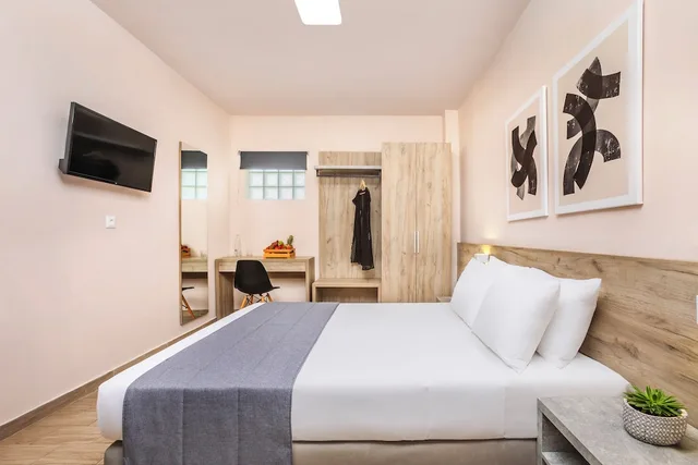 جناح عائلي بسريرين كوين بغرفتي نوم مع أريكة، Hotel Vozina 1/10