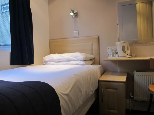 غرفة قياسية مفردة، Alhambra Hotel 5/9