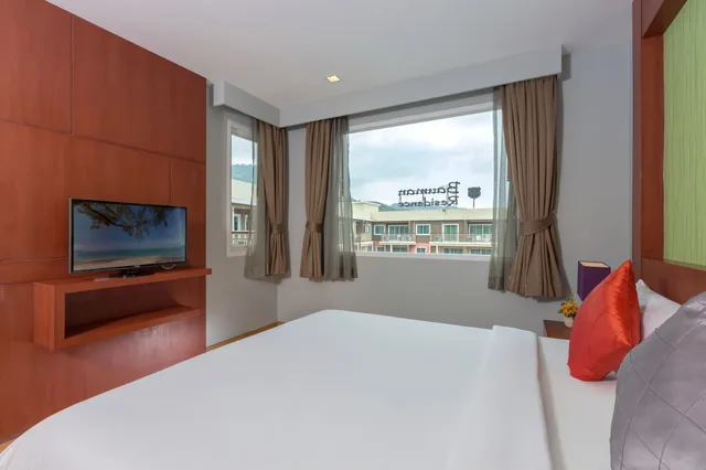 جناح بسرير كينج وسريرين منفصلين بإطلالة على المسبح بغرفتي نوم، Elite Suites Patong 3/10