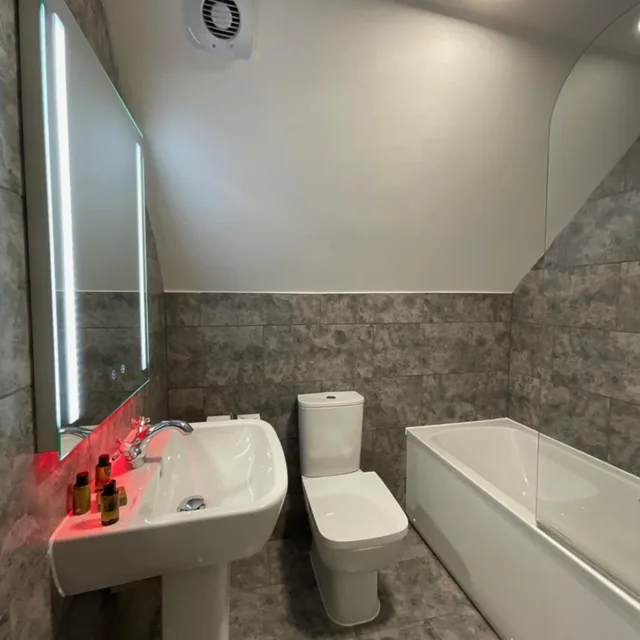 غرفة كلاسيكية مفردة، The Riverside, WorldHotels Distinctive 7/12