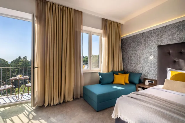 Suite for 2+1 Seaside، Imperial Heritage Hotel, Valamar Collection 4/5