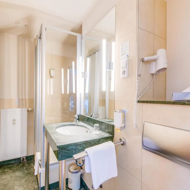 غرفة اقتصادية مفردة، Come Inn Berlin Kurfurstendamm 3/9