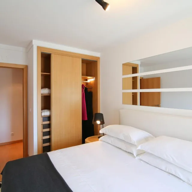 شقة بإطلالة على النهر بغرفتي نوم، Panoramic Living 3/9
