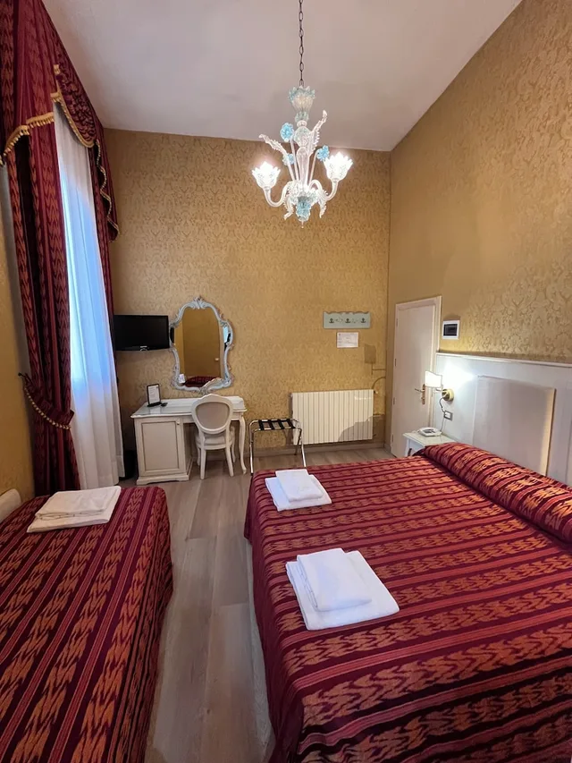 Room, Triple, 3 Beds, Castello 1/4