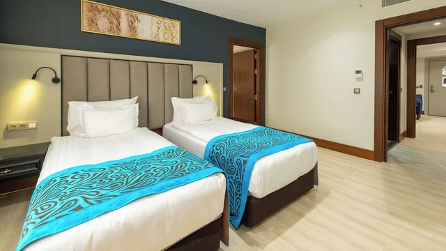 غرفة عائلية، Teymur Continental Hotel 5/10