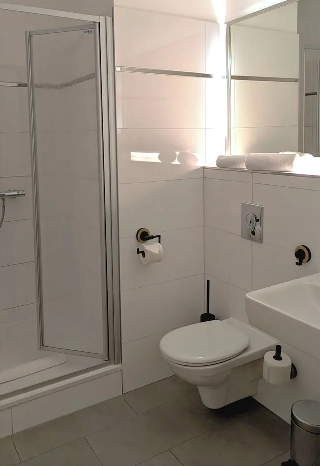 Calm, Triple, Queen Bed، CALMA Berlin Mitte 5/6