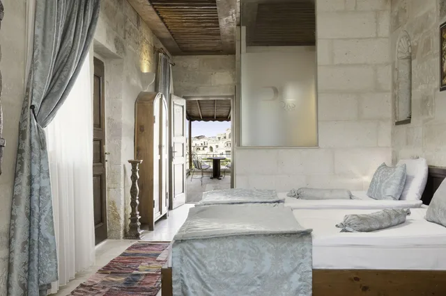 غرفة ديلوكس بشرفة، Doors Of Cappadocia 3/5