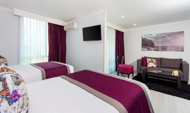 غرفة بريميوم بسريرين منفصلين، The Morgana Poblado Suites Hotel 2/4