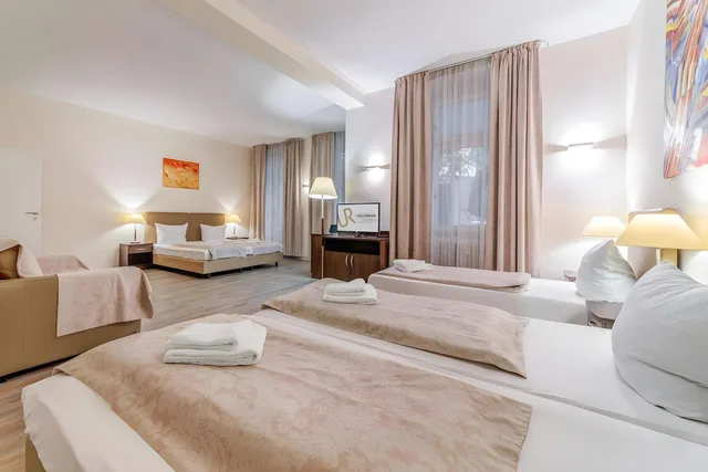شقة ديلوكس عائلية بغرفتي نوم بمطبخ، Upper Room Hotel 2/3
