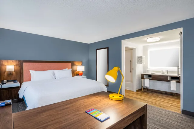 جناح استوديو بسرير كينج مع أريكة، Hampton Inn & Suites Hopkinsville 2/2