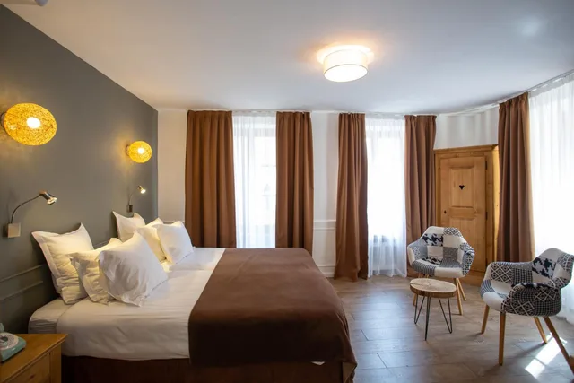 غرفة ديلوكس، Logis Hotel Restaurant le Rapp 4/10