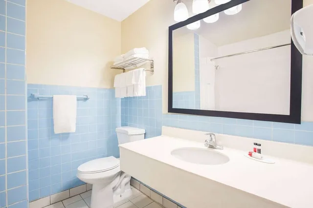 Standard, 2 Double Beds, FairBridge Inn Express Williamsville 3/3