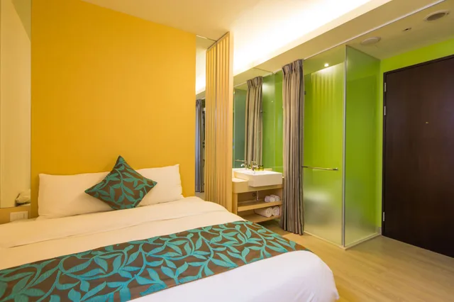Bright, Deluxe, Double Bed، The Crystal Inn Sun Moon Lake 1/6