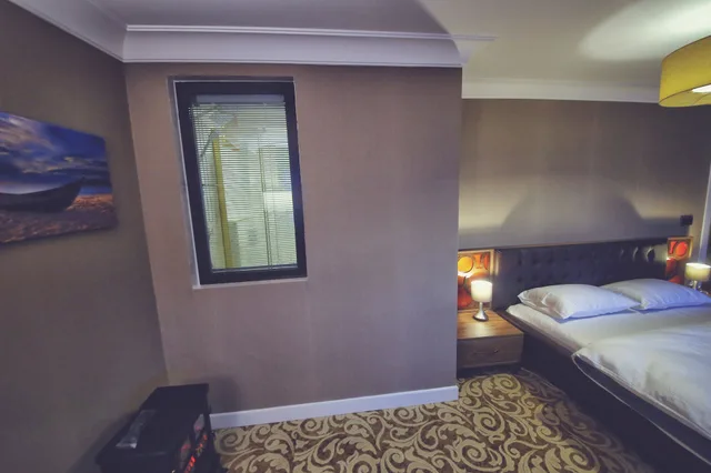 Sky, Suite, King Bed, Hot Tub، My Suit Residence 1/10