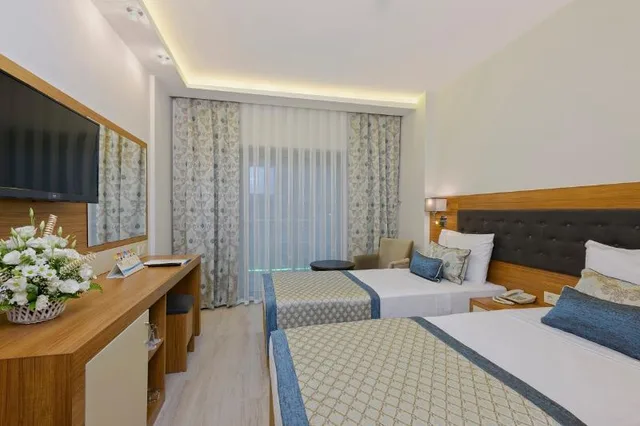 غرفة عائلية بغرفتي نوم، Miarosa Kemer Beach 3/3
