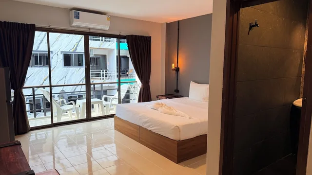 لوفت بسرير كينج، Dfeel Hostel 3/10