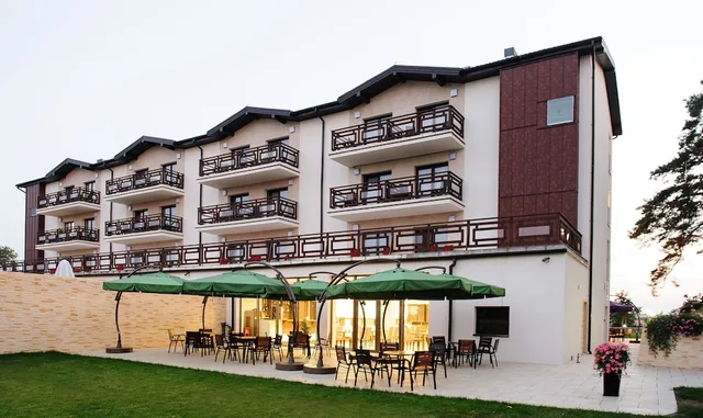 TeoDorka Med & Spa، تورون 1/41