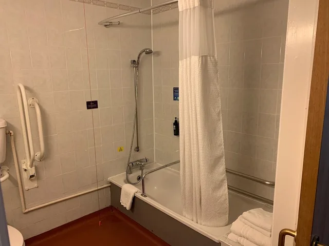 غرفة بسريرين منفصلين لذوي الإعاقة، Days Inn by Wyndham Southampton Rownhams 5/5