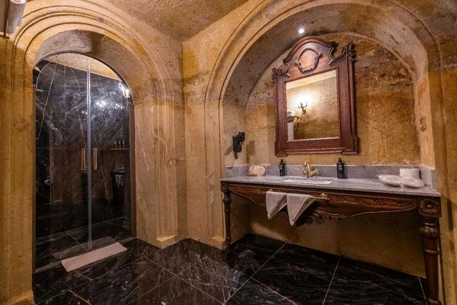 Cave, Premium, Suite, King Bed, Jetted Tub، Signature Cave Cappadocia, Trademark Collection by Wyndham 1/1
