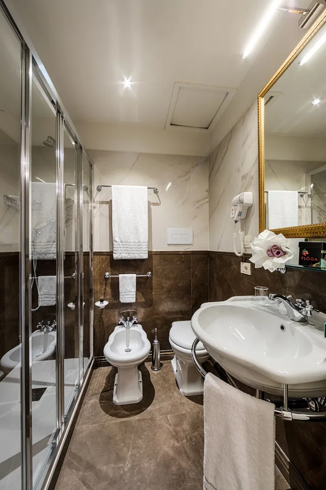 غرفة كلاسيكية مفردة، Plaza Hotel Lucchesi 6/8